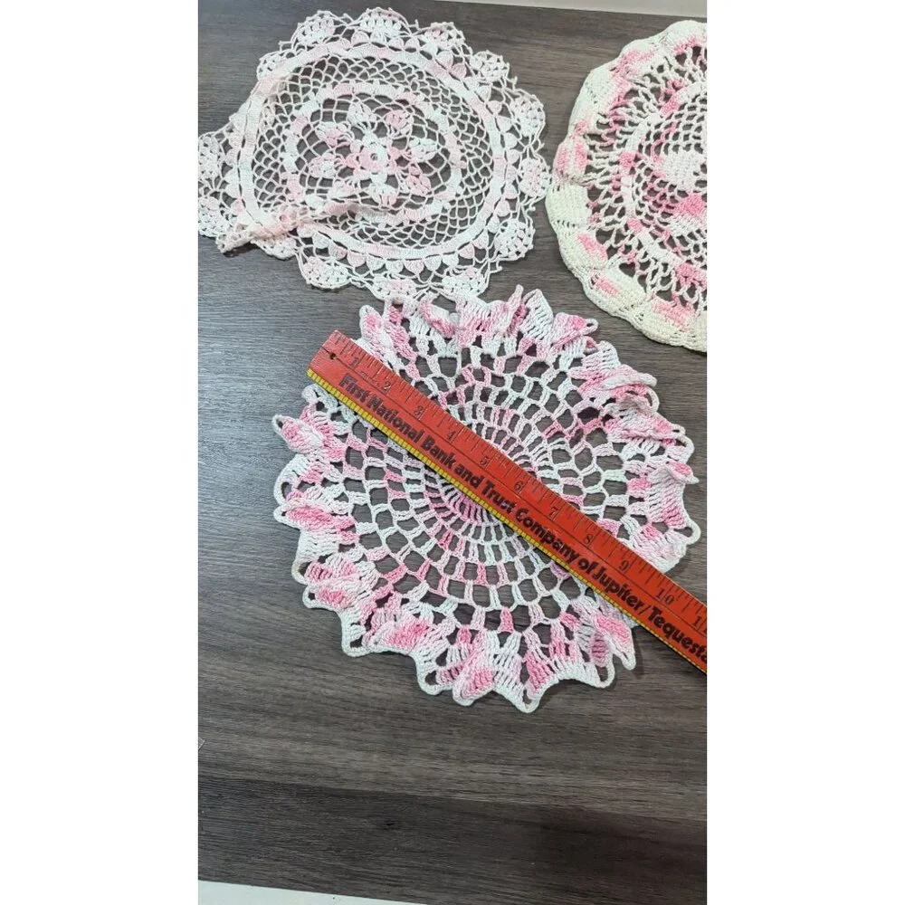Vintage Hand-Crocheted Pink & White Doilies Set Of 3 Floral & Lace Design 10-12